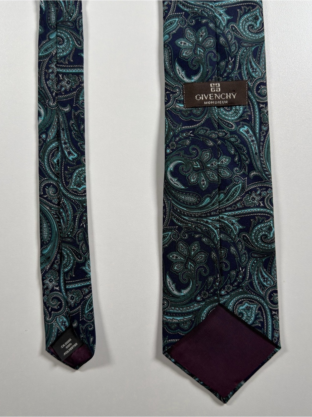 Vintage 90’s Givenchy Mens Paisley Silk Tie in Teal and Navy